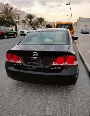 Использовал Honda Civic Продается в Доха #5070 - 1  image 